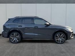 Volkswagen Tiguan R-Line People PLUG-IN+PANO+AHK+HD MATRIX+NAVI+BLACK STYLE+20" LM+ACC 
