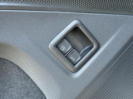 Volkswagen Tiguan R-Line People PLUG-IN+PANO+AHK+HD MATRIX+NAVI+BLACK STYLE+20" LM+ACC 