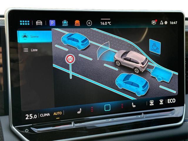 Volkswagen / Tiguan / Grau / / / PANO+HD MATRIX+AHK+NAVI+BLACK STYLE+20 LM+ACC