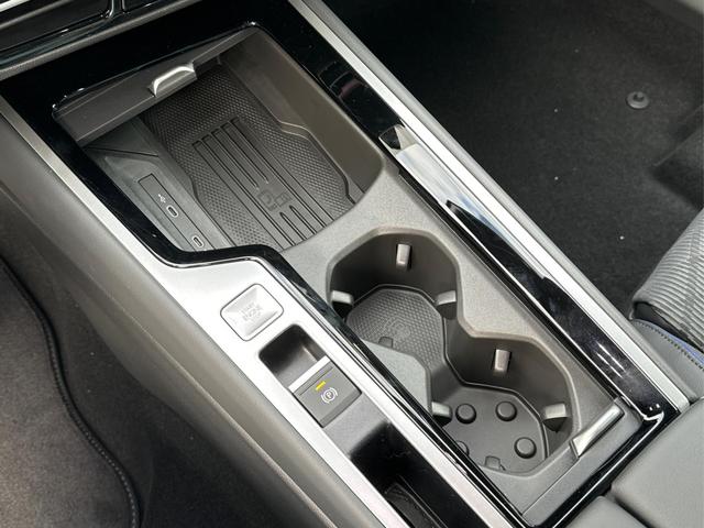 Volkswagen / Passat Variant / / / / 