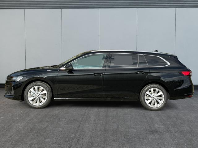 Skoda Superb Combi - Selection AHK+NAVI+KAM+EL.HECKKL.+KESSY