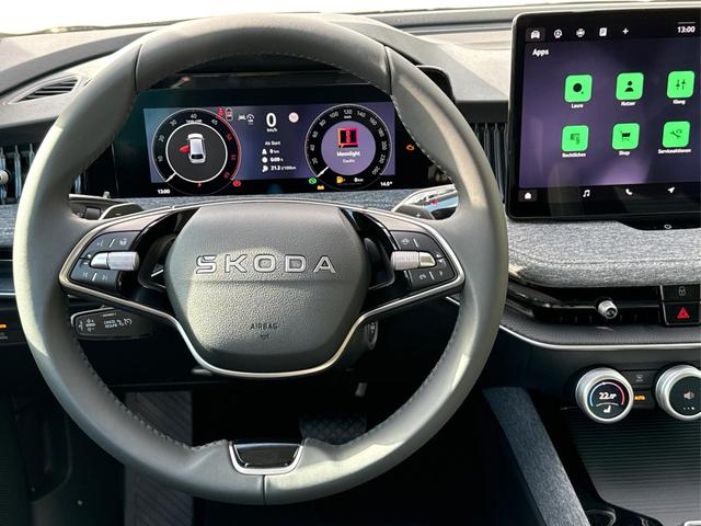 Skoda / Superb Combi / / / / 4WD+AHK+NAVI+KAM+EL.HECKKL.+KESSY
