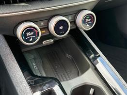 Skoda Superb Combi Selection AHK+NAVI+KAM+EL.HECKKL.+KESSY 