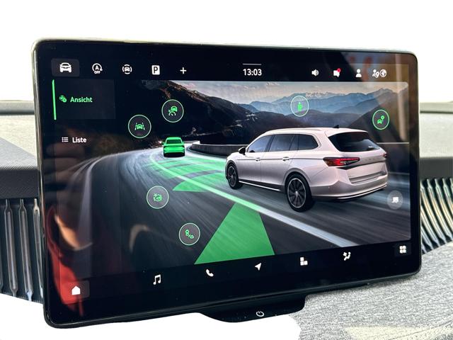 Skoda / Superb Combi / / / / 4WD+AHK+NAVI+KAM+EL.HECKKL.+KESSY