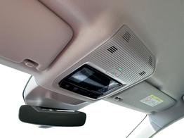 Skoda Superb Combi Selection AHK+NAVI+KAM+EL.HECKKL.+KESSY 