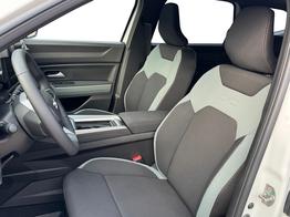 Dacia Bigster Extreme PANO+NAVI+ARKAMYS+KAMERA+SHZ+LED+18" ALU 