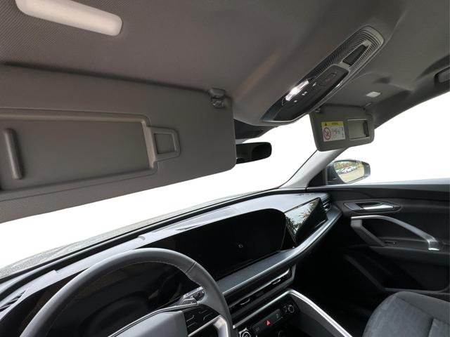 Audi / Q5 / Schwarz / / / QUATTRO+ NAVI+ LED+ SHZ+ PDC