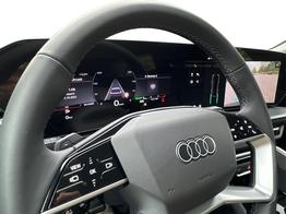 Audi Q5 Basis quattro+AHK+ACC+RFK+19"ALU+NAVI 