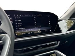 Audi Q5 Basis quattro+AHK+ACC+RFK+19"ALU+NAVI 