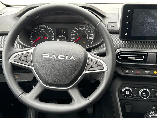 Dacia / Sandero / / / / KAMERA+SHZ+PDC+DAB+KLIMA