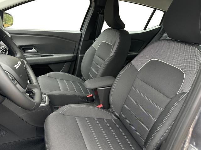 Dacia / Sandero / / / / KAMERA+SHZ+PDC+DAB+KLIMA