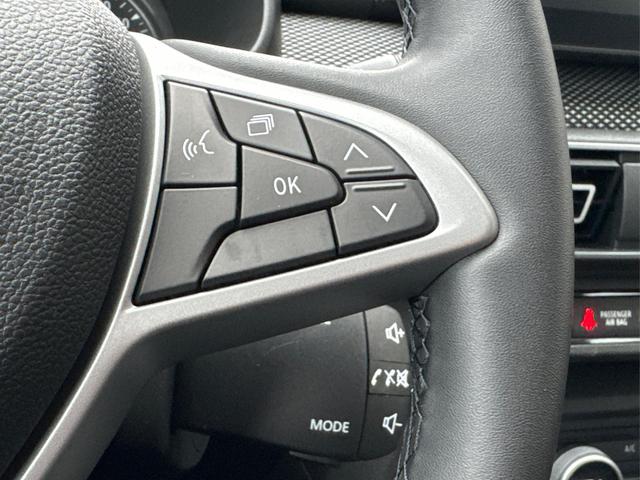 Dacia / Sandero / / / / KAMERA+SHZ+PDC+DAB+KLIMA