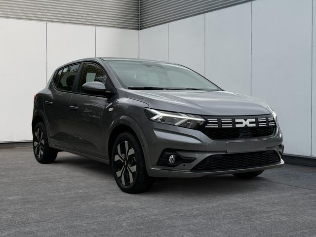 Dacia / Sandero / / / / KAMERA+SHZ+PDC+DAB+KLIMA