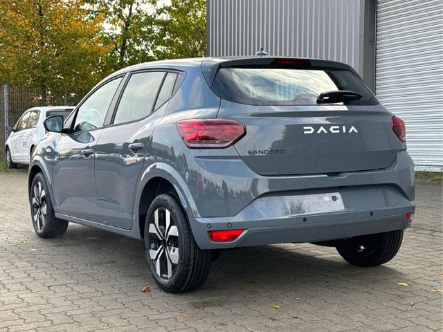 Dacia / Sandero / / / / KAMERA+SHZ+PDC+DAB+KLIMA