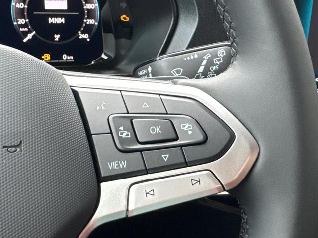 Volkswagen / Caddy / / / / 