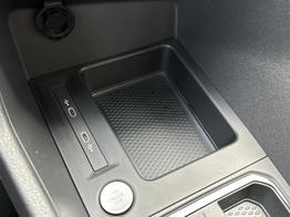 Volkswagen Caddy LIFE AHK+ACC+KAMERA+SHZ+KLIMA+16" ALU 