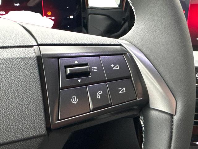 Opel / Mokka / / / / 