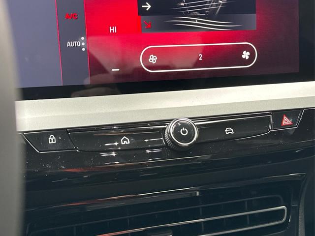 Opel / Mokka / / / / 