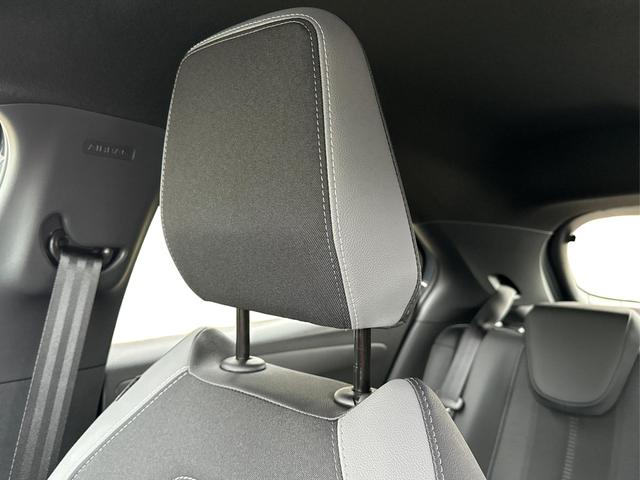 Opel / Mokka / / / / 