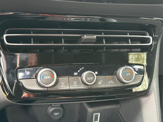 Opel / Mokka / / / / 