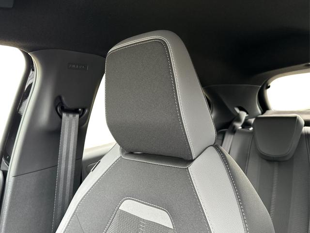 Opel / Mokka / / / / 