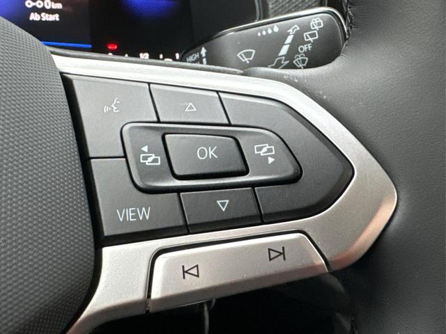 Volkswagen / T-Cross / Grau / / / KLIMA+LED+PDC+DIGITAL COCKPIT