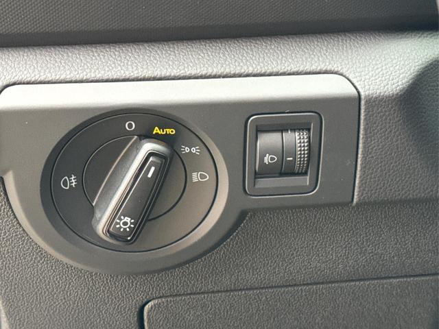 Volkswagen / T-Cross / Grau / / / KLIMA+LED+PDC+DIGITAL COCKPIT