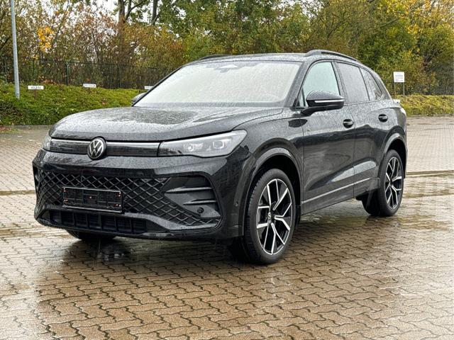 Volkswagen Tiguan - R-Line Edition 4x4 AHK+PANO+STANDHZG+20" ALU+eHK