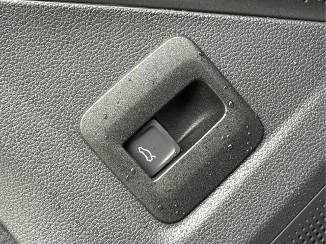 Volkswagen / Tiguan / / / / 