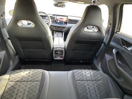 Volkswagen Passat Variant R-Line 4WD+DSG+AHK+NAVI+HEAD-UP+MATRIX+ACC+BLACK 