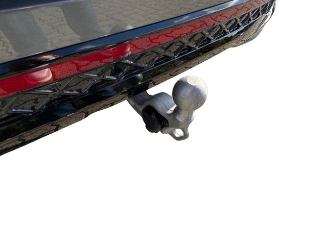 Volkswagen / Passat Variant / Grau / / / 4WD+DSG+AHK+NAVI+HEAD-UP+MATRIX+ACC+BLACK, Beispielbilder, ggf. teilweise mit Sonderausstattung