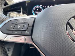 Volkswagen Passat Variant R-Line 4WD+DSG+AHK+NAVI+HEAD-UP+MATRIX+ACC+BLACK 