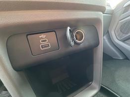 Volkswagen T7 Caravelle Style KR 4x4+MATRIX-LED+NAVI.+ SHZ+KAMERA+ PDC 