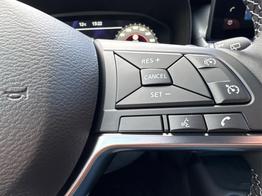 Nissan Juke N-CONNECTA NAVI+KAMERA+SHZ+VOLL-LED+PDC 