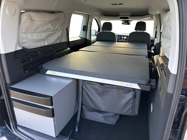 Volkswagen / Caddy Maxi / Blau / / / Caddy Maxi 4x4 KAM+SHZ+KÜCHE+ACC+GJR