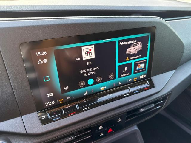 Volkswagen / Caddy Maxi / Blau / / / Caddy Maxi 4x4 KAM+SHZ+KÜCHE+ACC+GJR