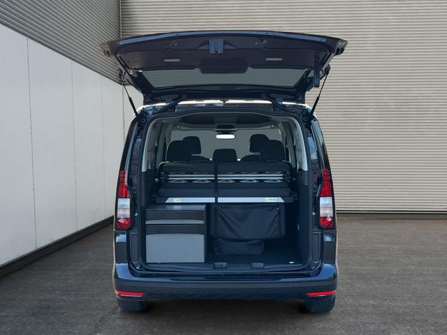 Volkswagen / Caddy Maxi / Blau / / / Caddy Maxi 4x4 KAM+SHZ+KÜCHE+ACC+GJR