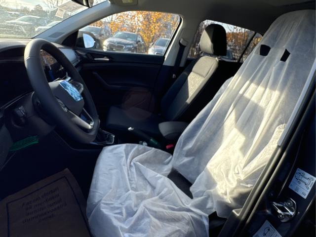 Volkswagen / T-Cross / Grau / / / KAMERA+IQ-LIGHT+SUNSET+PDC+SHZ+17 LM