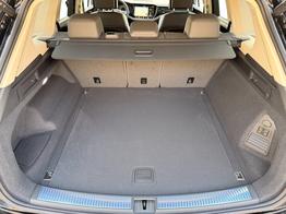 Volkswagen Touareg Elegance ACC+MATRIX+eHK+NAVI+LEDER+KAMERA+18"LM+KLIMA 