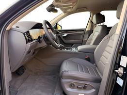 Volkswagen Touareg Elegance ACC+MATRIX+eHK+NAVI+LEDER+KAMERA+18"LM+KLIMA 