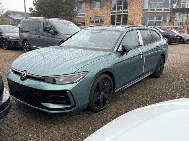 Volkswagen Passat Variant - R-Line 4WD+BLACK+PANO+AHK+DCC+MATRIX+HARMAN