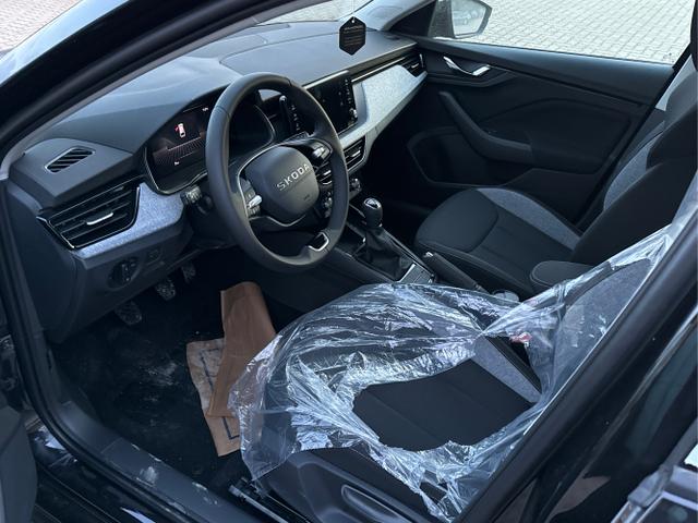Skoda / Scala / Schwarz / / / LED+PDC+LANE ASSIST+SHZ
