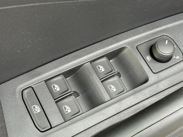 Skoda / Fabia / / / / 5J.Gar+SmartLink+SHZ+PDC+KLIMA