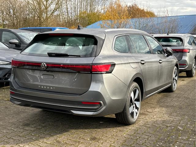 Volkswagen / Passat Variant / Grau / / / DSG+AHK+MASSAGE+NAVI+ACC+KAMERA+LED+17 ALU