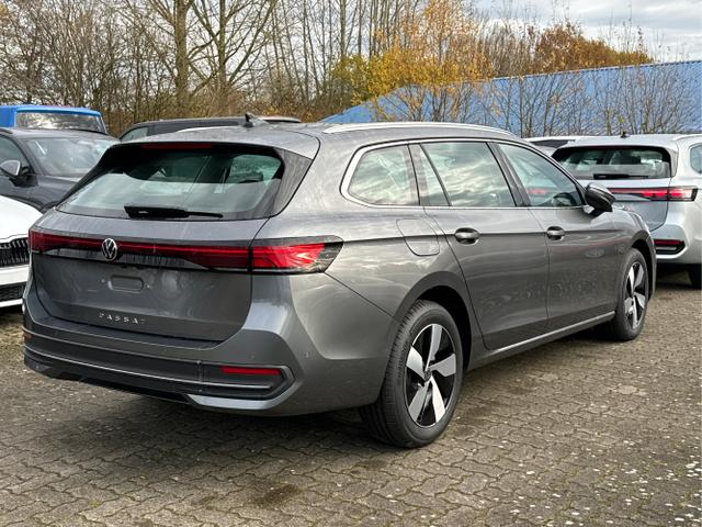 Volkswagen / Passat Variant / Grau / / / DSG+AHK+MASSAGE+NAVI+ACC+KAMERA+LED+17 ALU
