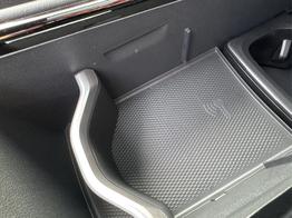 Volkswagen Tiguan R-Line Edition 4x4 AHK+PANO+STANDHZG+20" ALU+eHK 