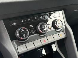 Skoda Karoq Selection AHK+KAMERA+EL. HECKKL.+SHZ+ACC+KESSY+18''ALU 