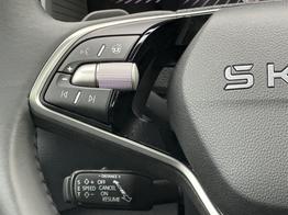 Skoda Karoq Selection AHK+KAMERA+EL. HECKKL.+SHZ+ACC+KESSY+18''ALU 