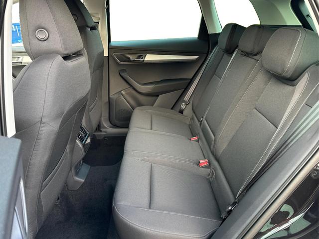 Skoda / Karoq / Schwarz / / / AHK+el.HECKKLAPPE+KAMERA+PDC+KESSY+ACC, Beispielbilder