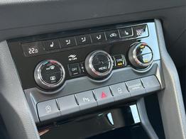 Skoda Karoq Selection AHK+el.HECKKLAPPE+KAMERA+PDC+KESSY+ACC 